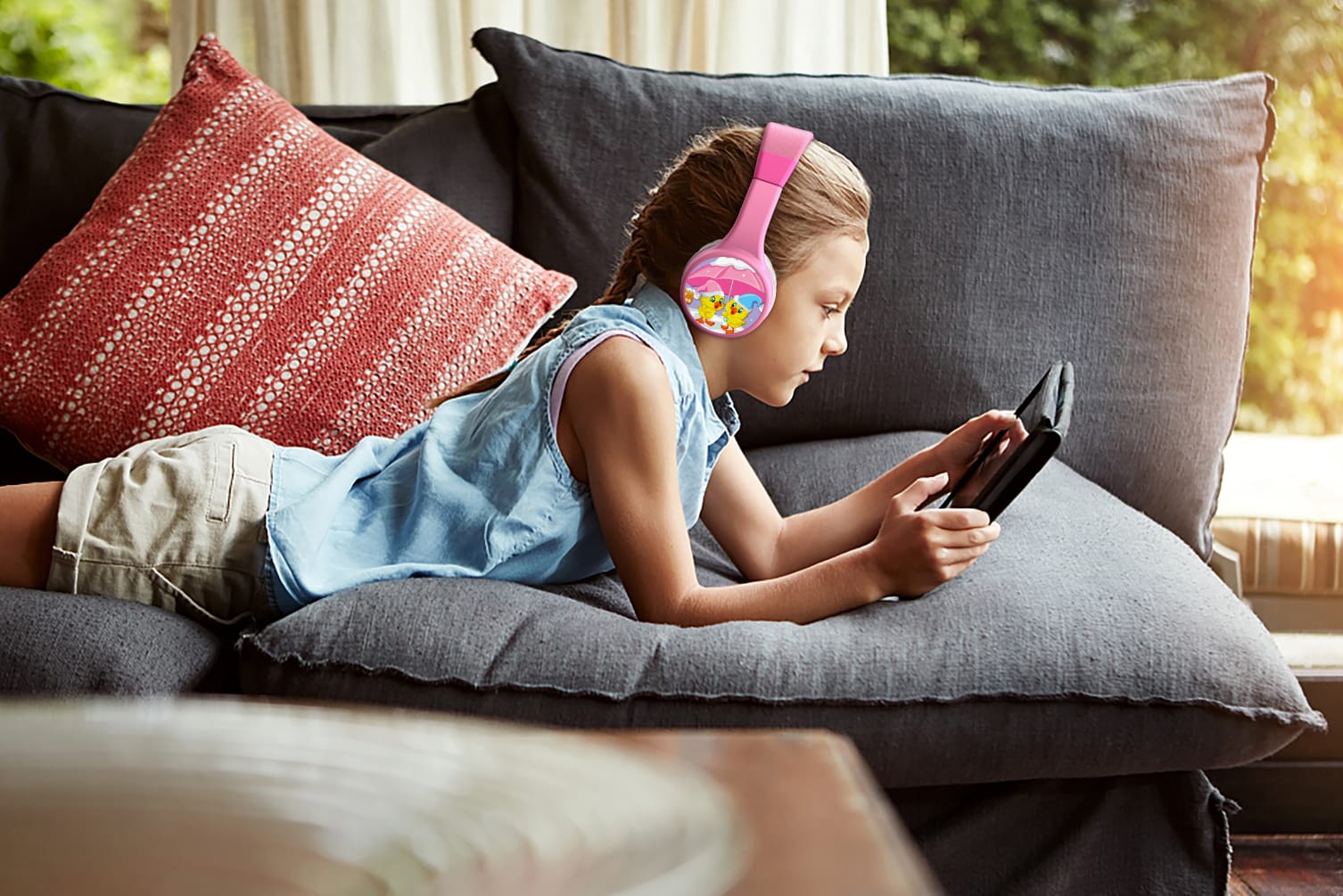 Dětská bezdrátová sluchátka e-PitchPerfect (e-PP) 67M s mikrofonem Pohodlná proteinová sluchátka na uši navržená a vyrobená v USA